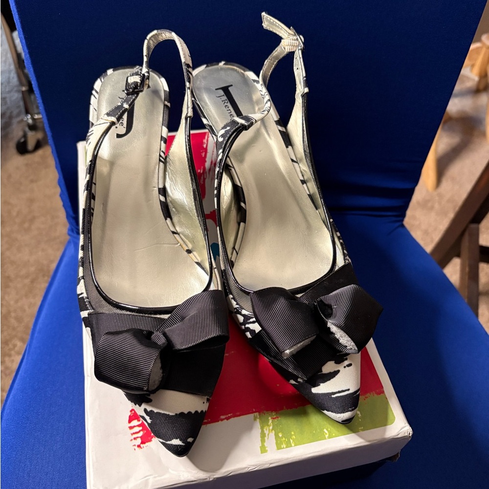 J.Renee Black & White Bow Pointed Slingback Heels